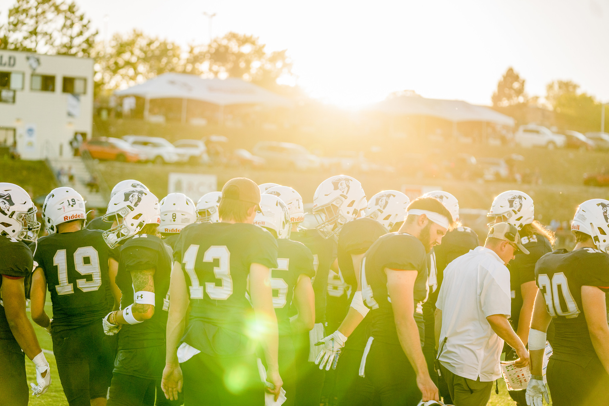 Hardrocker football, sunset players